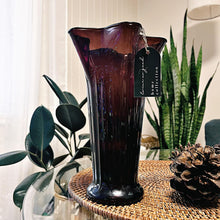 Load image into Gallery viewer, Funky colored glass vase
