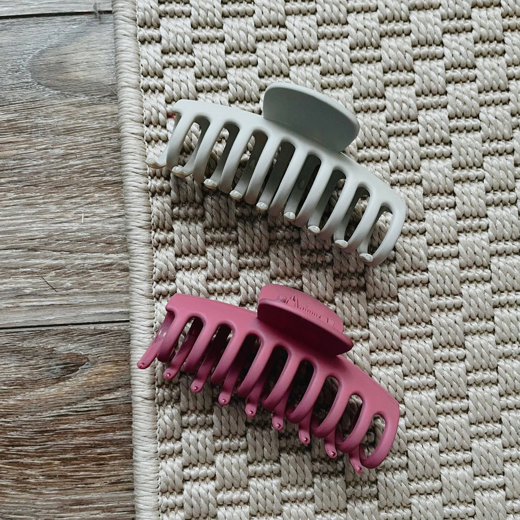 LARGE claw clip duo