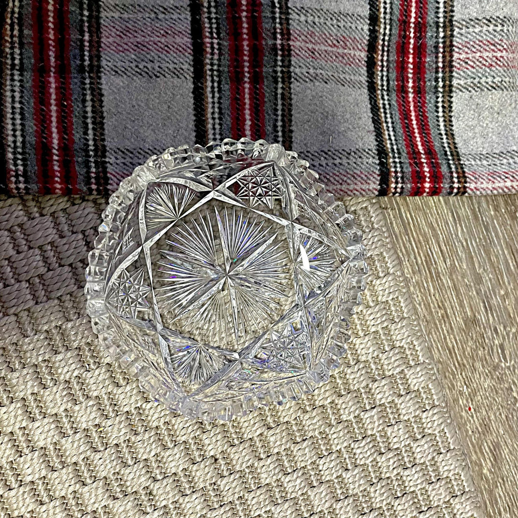 Crystal catch all tray
