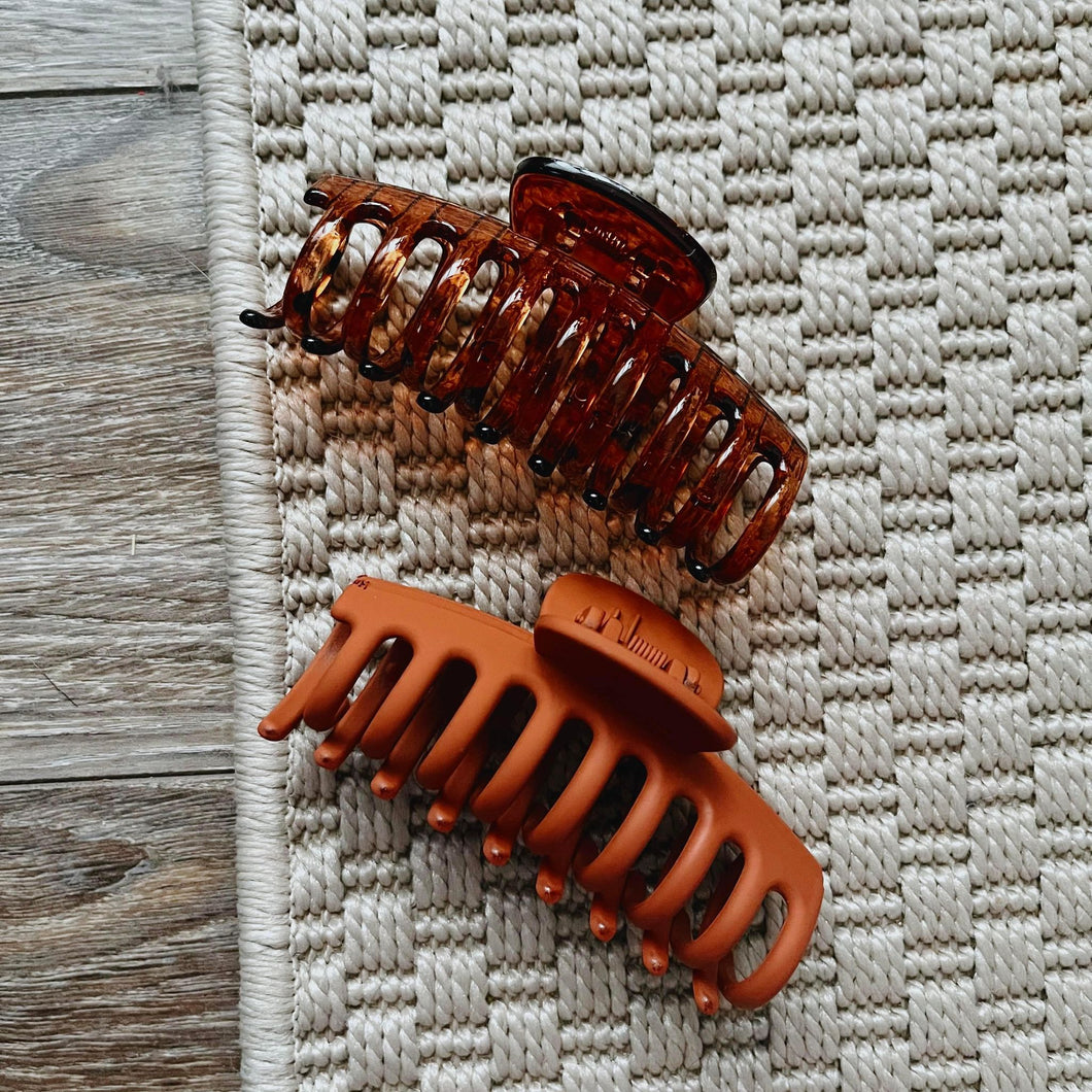 MEDIUM claw clip duo