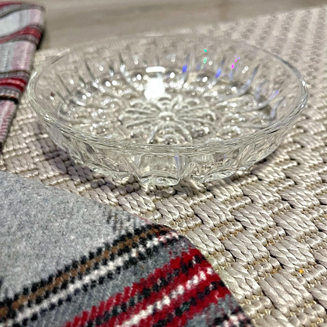 Glass catch all tray