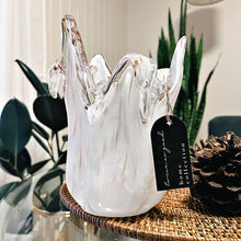 Load image into Gallery viewer, Funky vase
