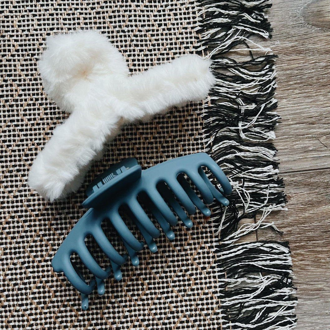 LARGE claw clip duo