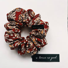Load image into Gallery viewer, Boho scrunchie - classic
