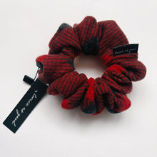 Load image into Gallery viewer, Buffalo plaid flannel scrunchie - classic
