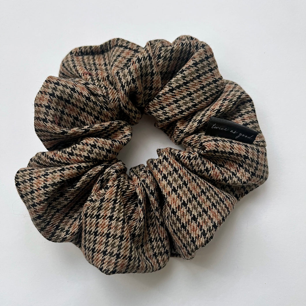 Brown plaid scrunchie - oversized