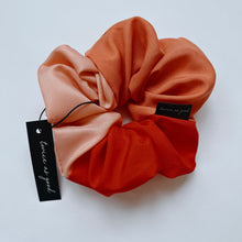Load image into Gallery viewer, Peachy colour block scrunchie - oversized
