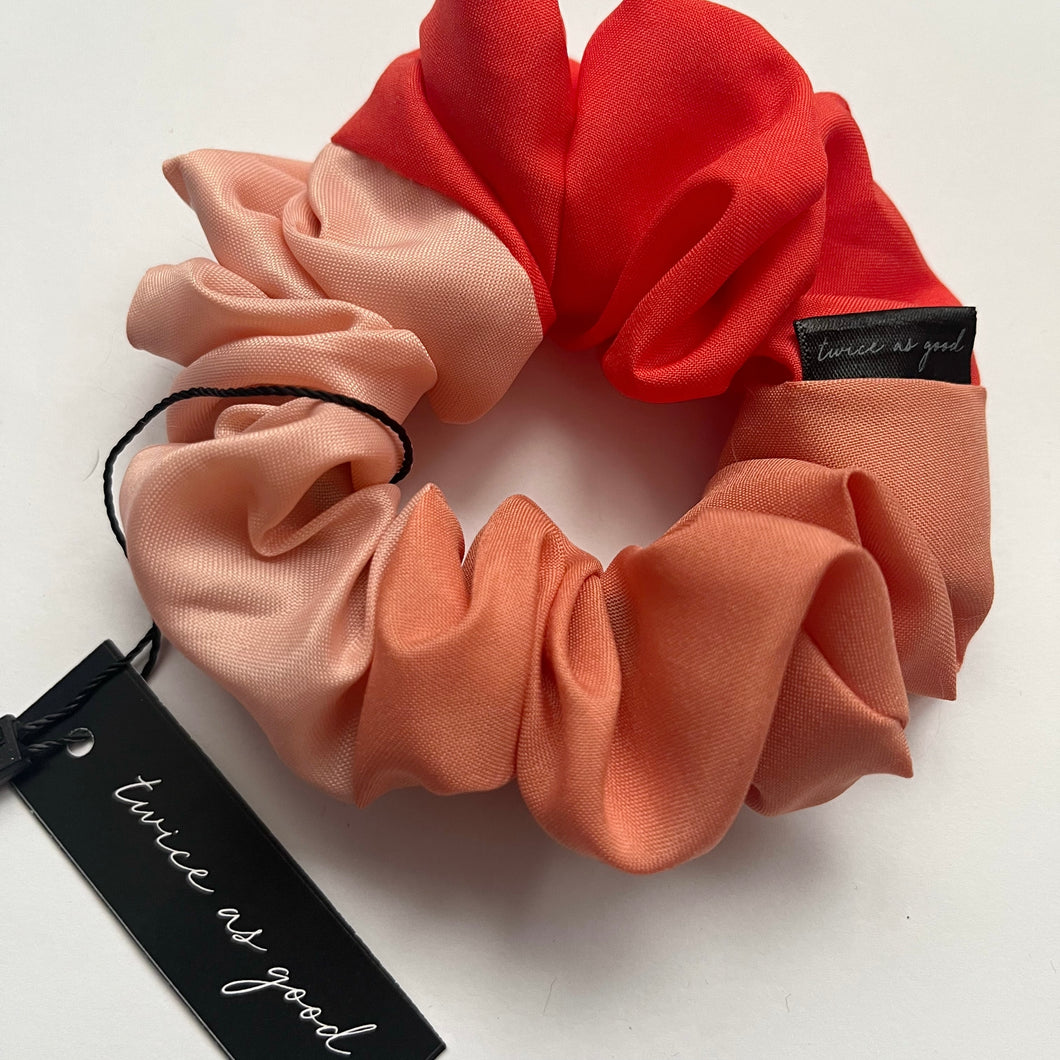 Peachy colour block scrunchie - classic