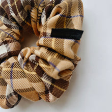 Load image into Gallery viewer, Beige plaid textured scrunchie - oversized

