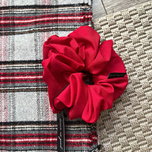 Load image into Gallery viewer, Rose scrunchie - oversized
