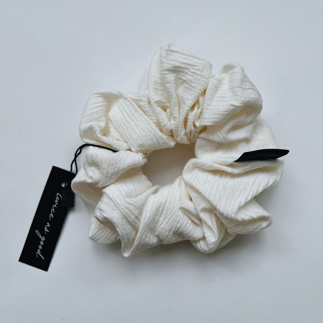 White textured scrunchie - oversized